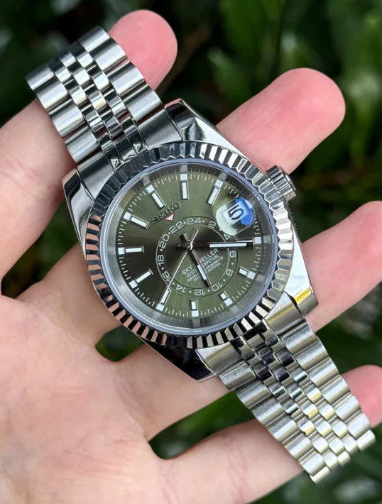 Sky Dweller Mint